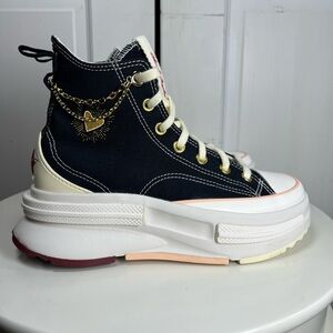 Converse Run Star Legacy CX Valentine's Day 2023 Gold-Chain Detailing Size 7